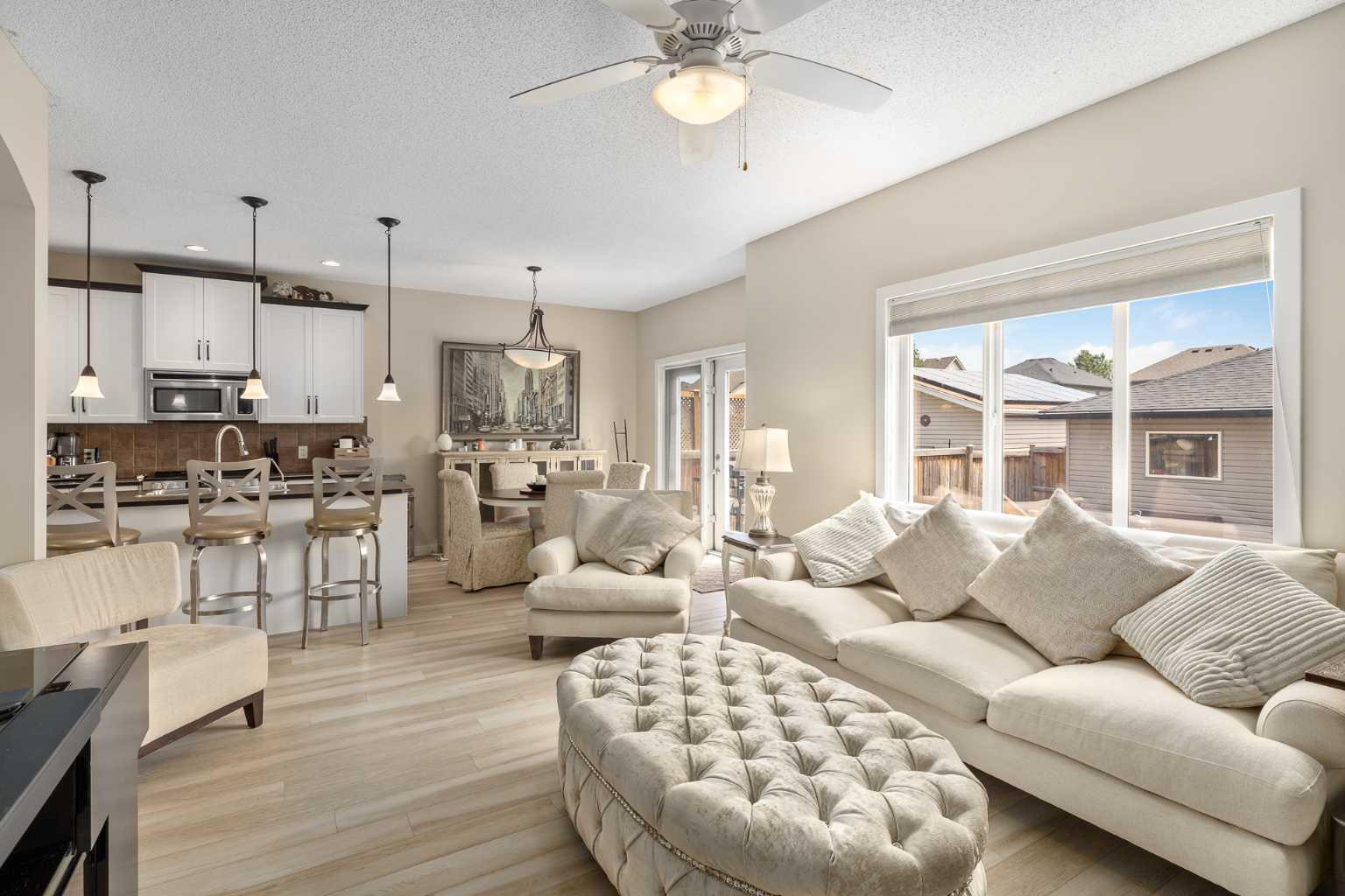 Photo de la propriété: 115 Elgin Terrace SE AB T2Z 0H6