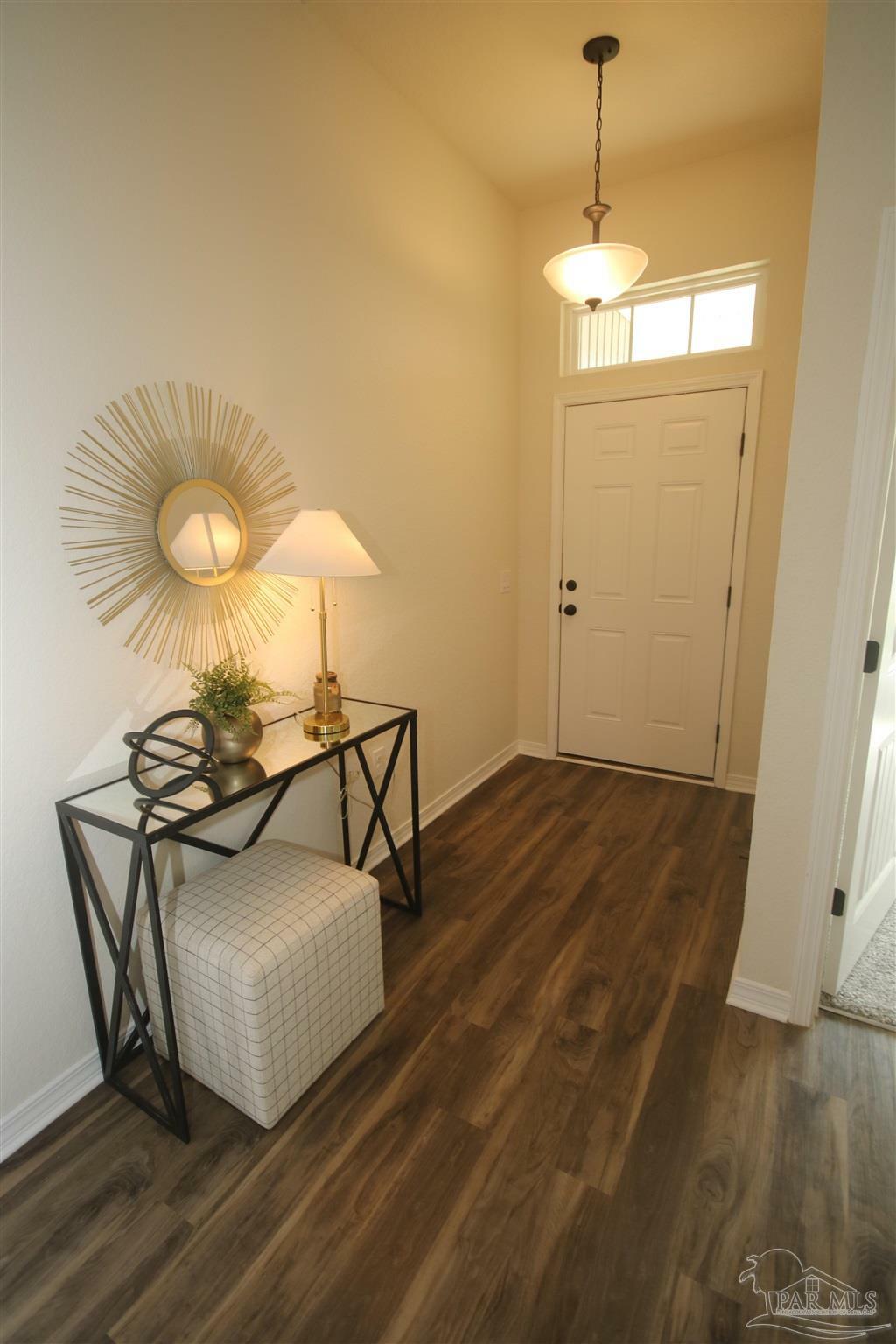 Property Photo: 5747 Peach Dr FL 32571
