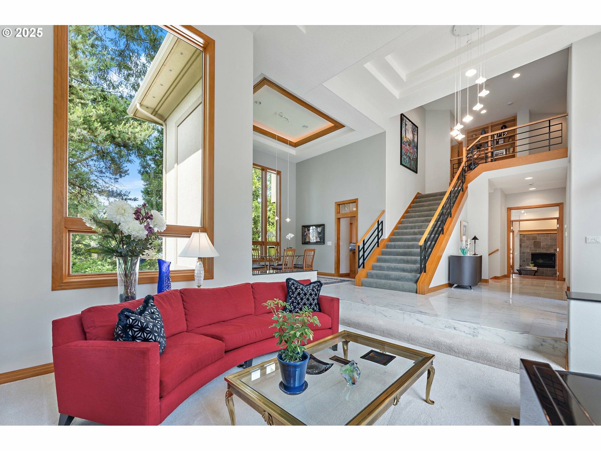 Property Photo: 369 NW 81st Pl OR 97229