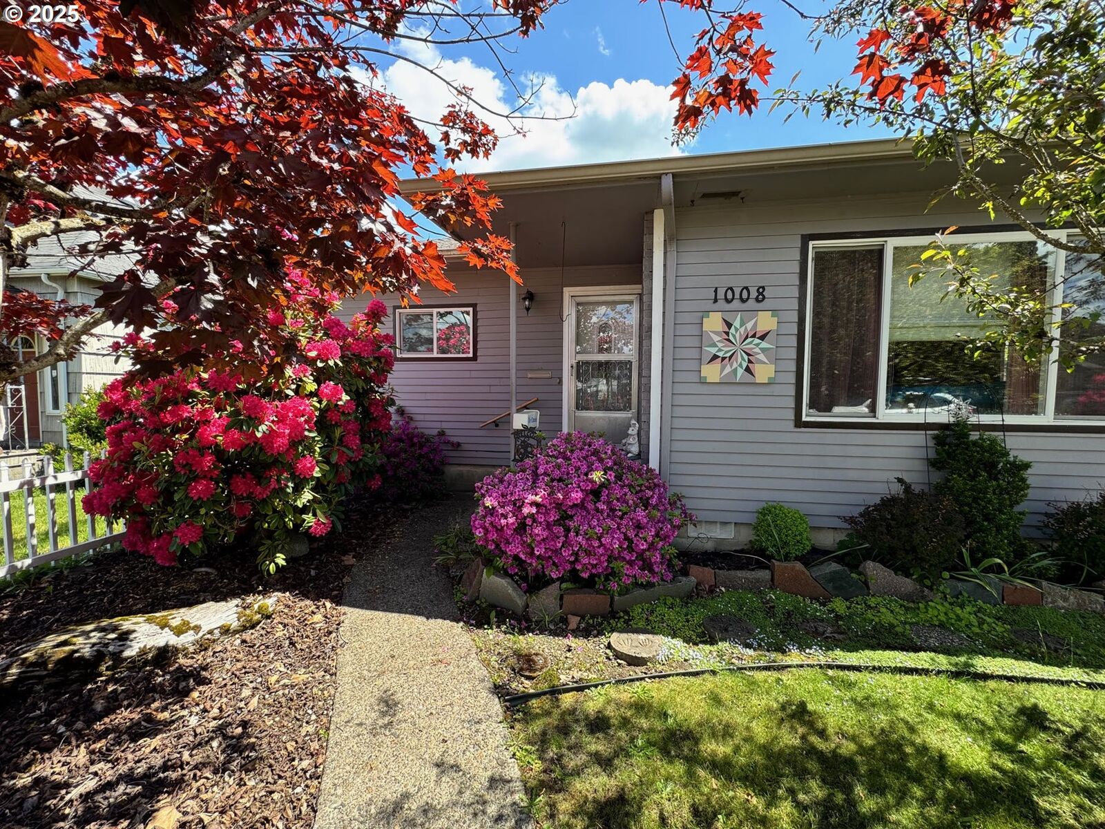 Property Photo: 1008 F St WA 98531