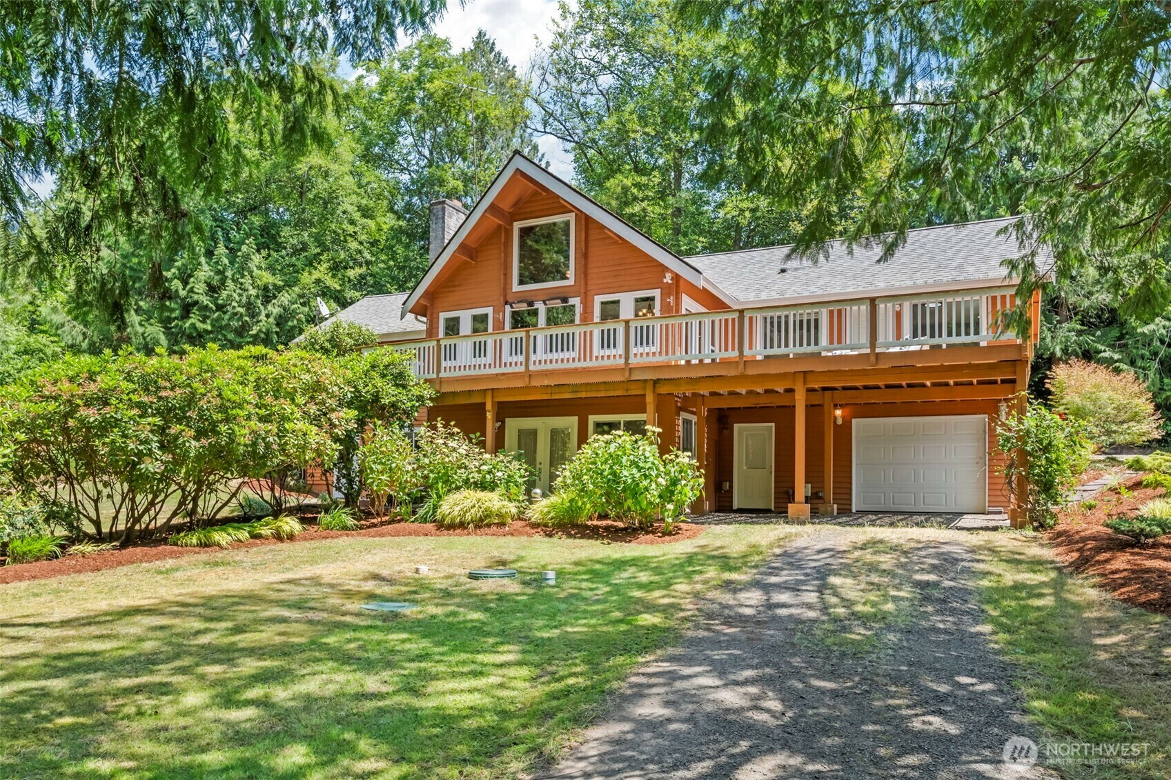 Property Photo: 12170 Viewcrest Place NE WA 98110