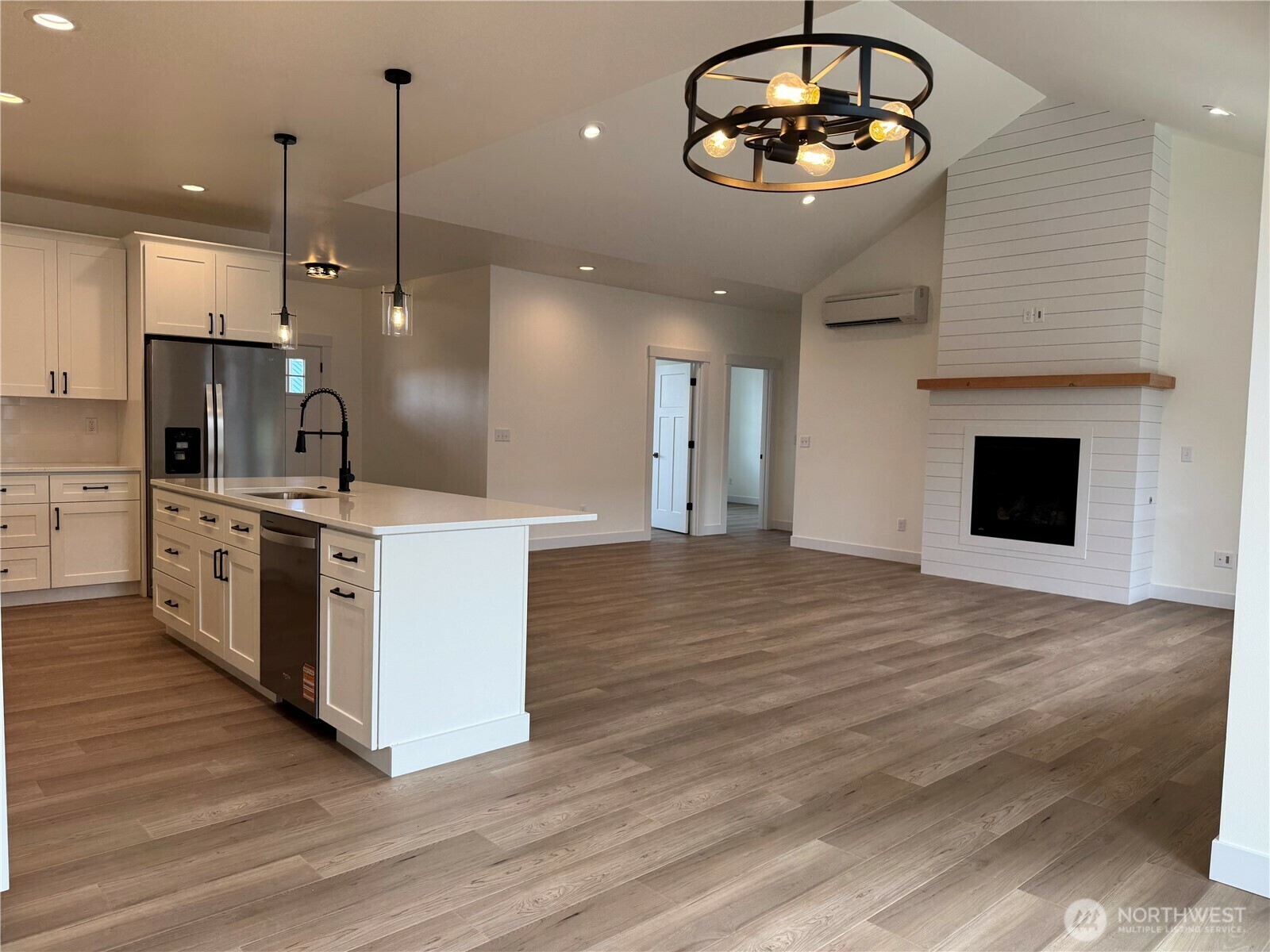 Property Photo:  122  Sable Drive  WA 98247 