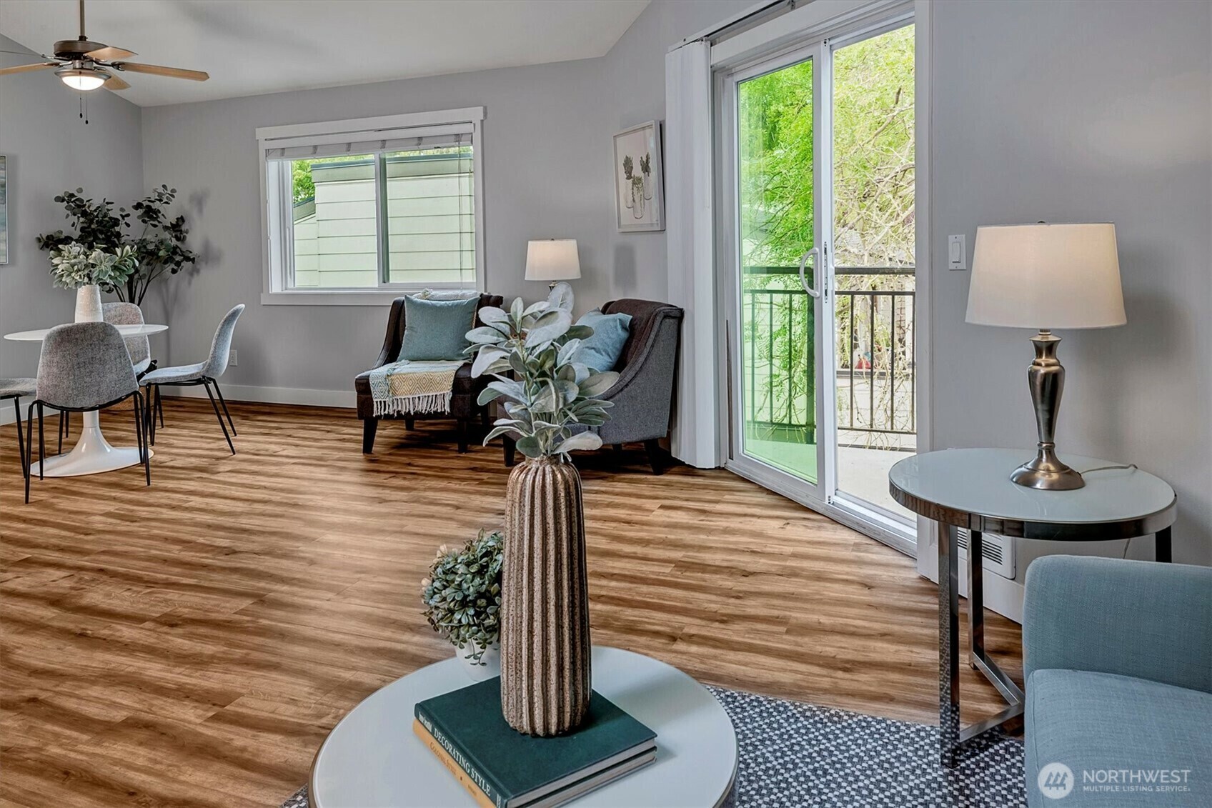 Property Photo: 15819 NE Leary Way D302 WA 98052