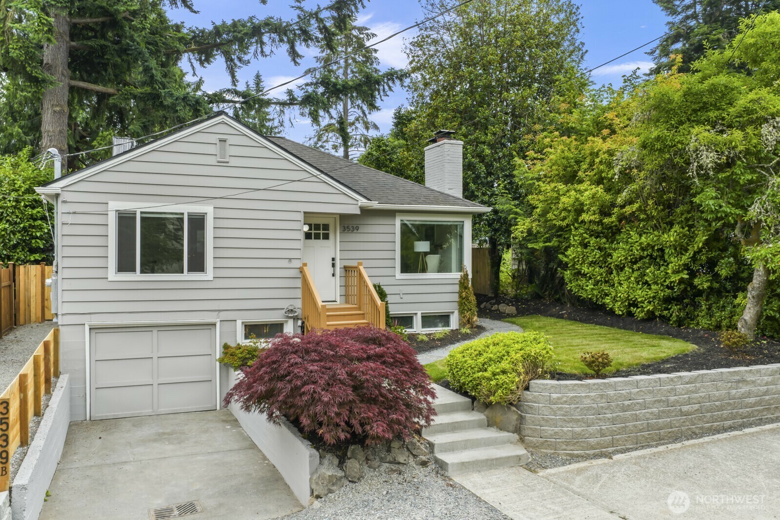Property Photo: 3539 NE 88th Street A WA 98115