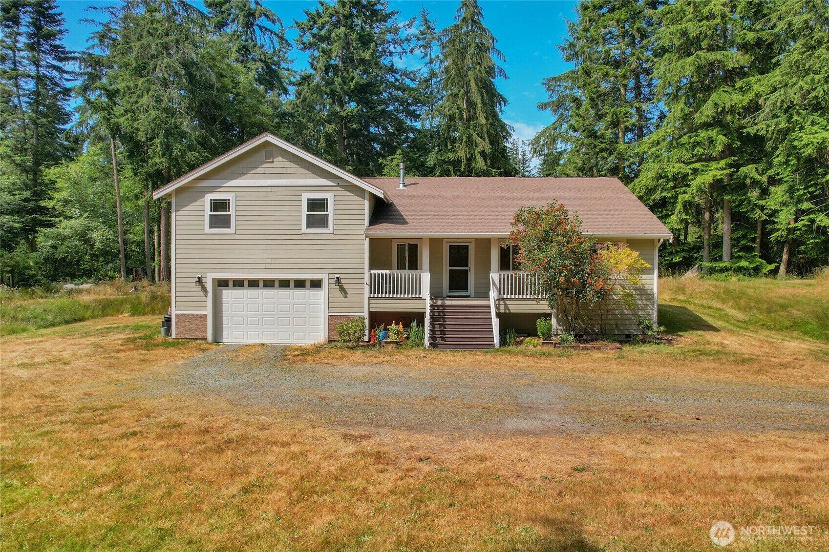 Property Photo:  2130  Teronda Drive  WA 98239 