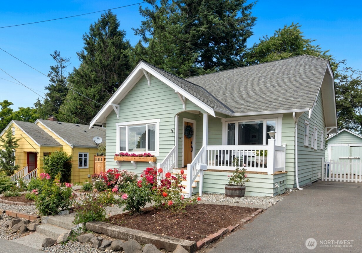4106 SW Kenyon Street  Seattle WA 98136 photo
