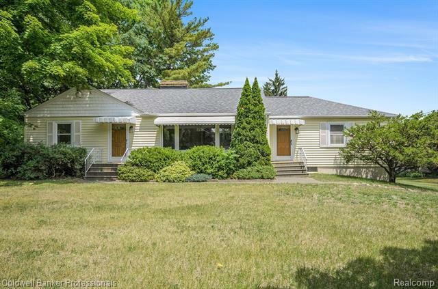2740 Judah Road  Orion Twp MI 48359 photo