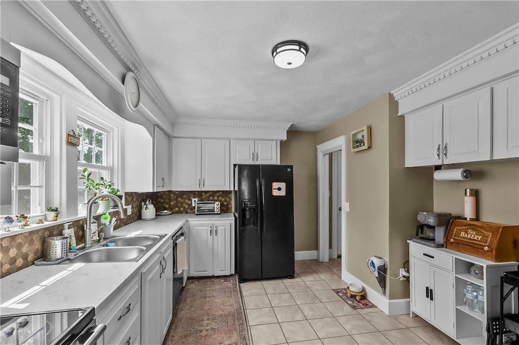 Property Photo: 11 Crossland Road RI 02893