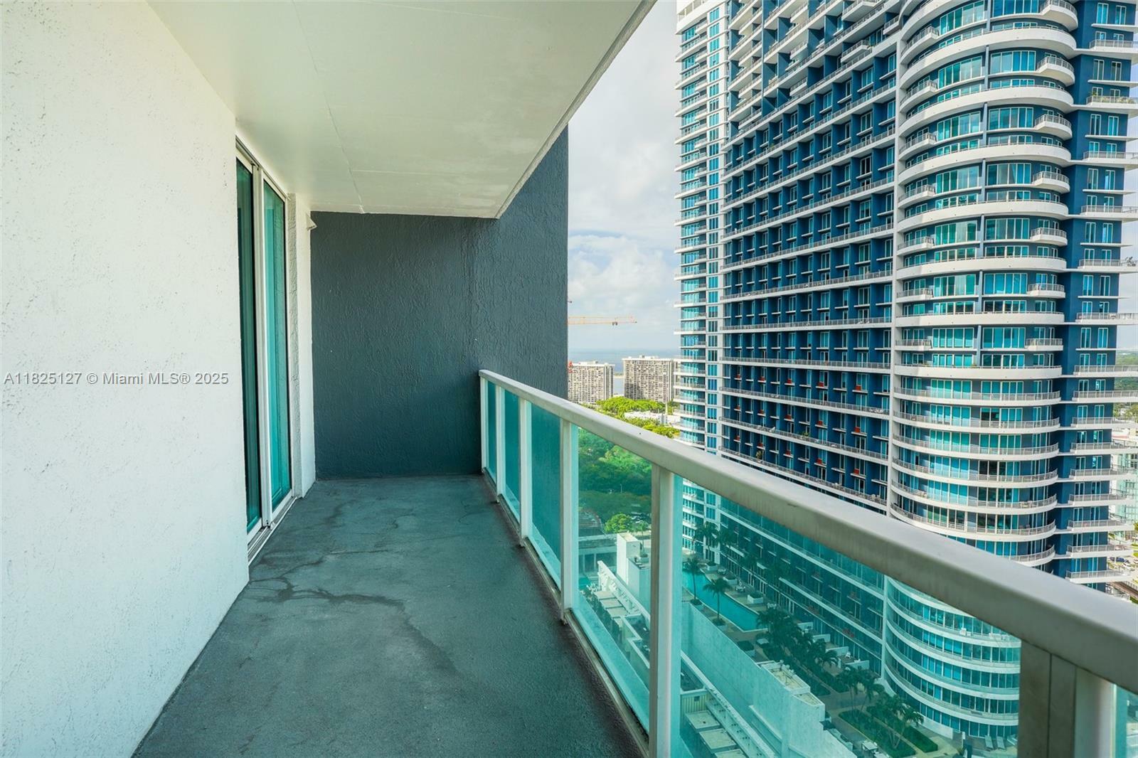 Property Photo:  1250 S Miami Ave 3003  FL 33130 