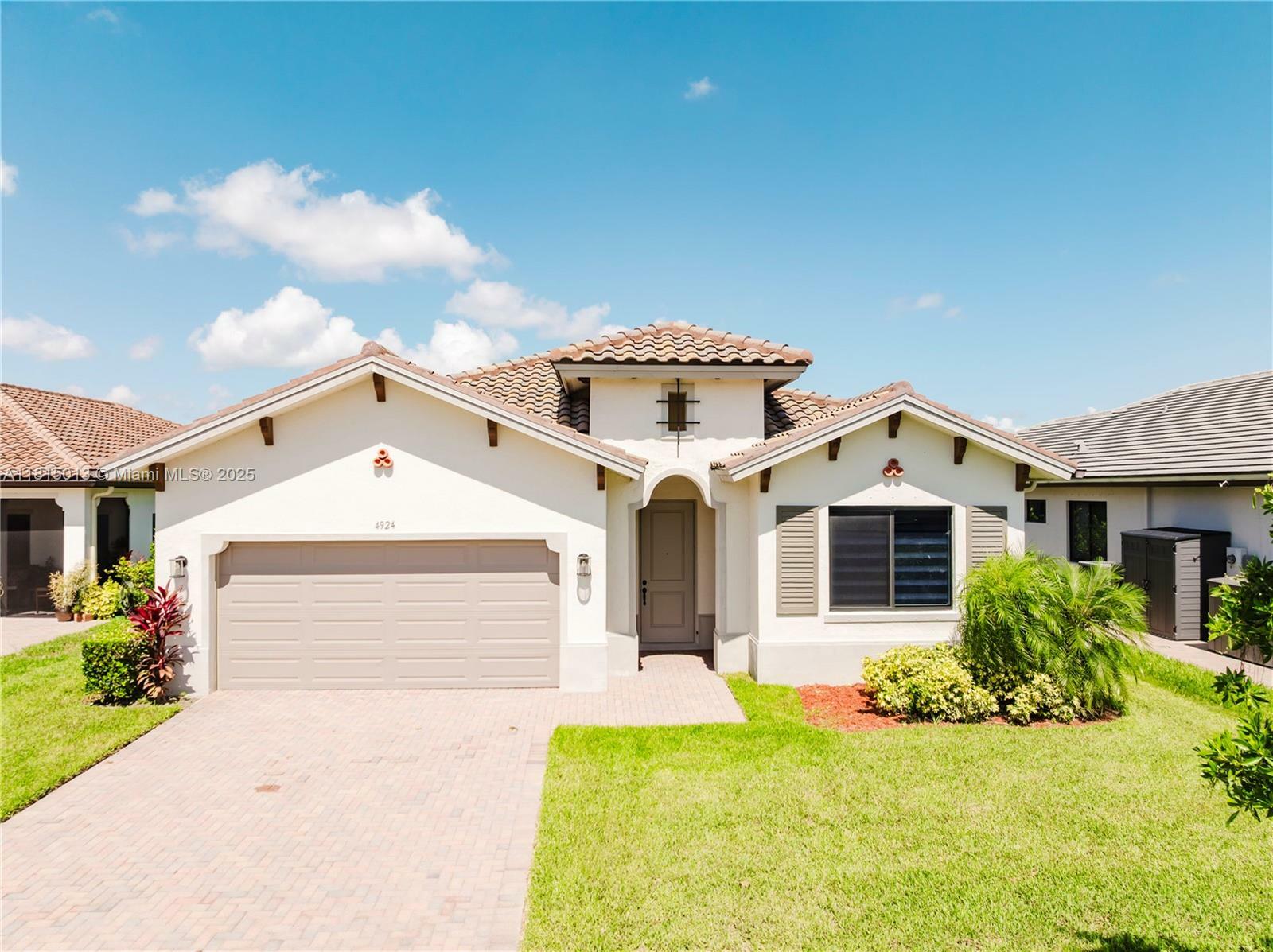 Property Photo: