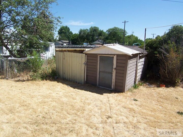 Property Photo: 5173 E Free Avenue ID 83427