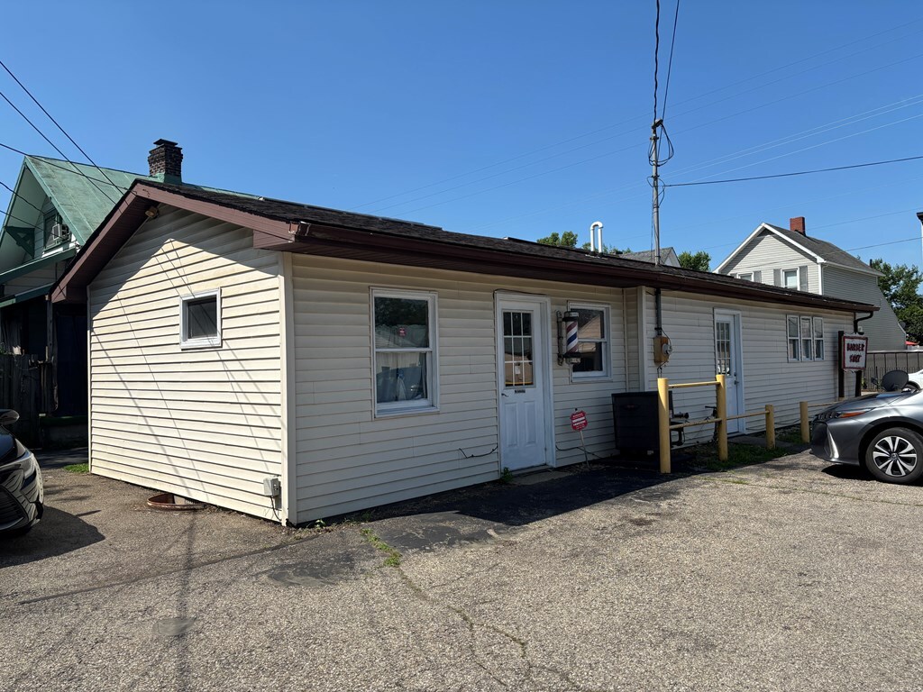 Property Photo: 29 Watt Street OH 45601