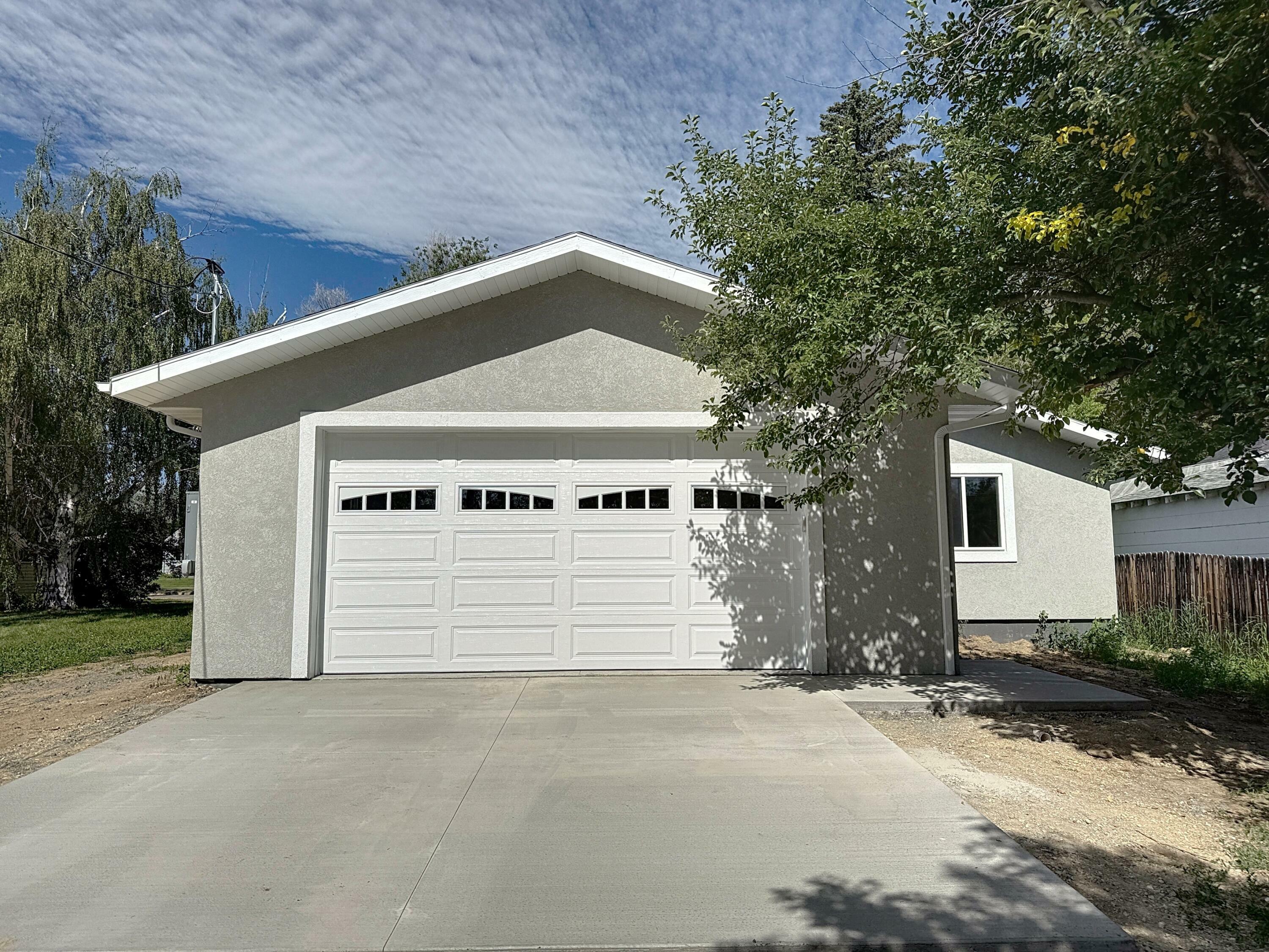 Property Photo: 253 N Carrington Avenue WY 82834