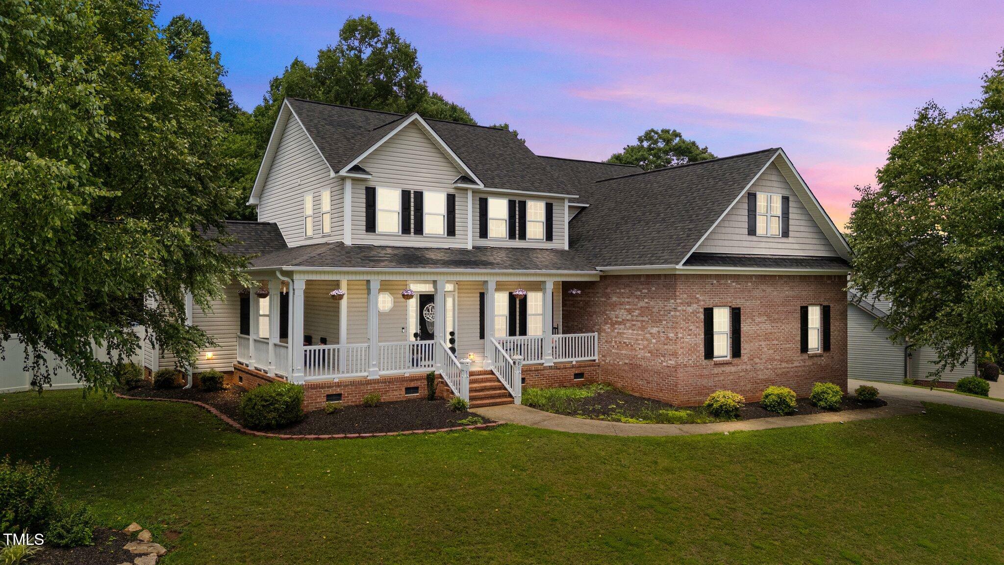 Property Photo: 81 Northcliff Court NC 27527