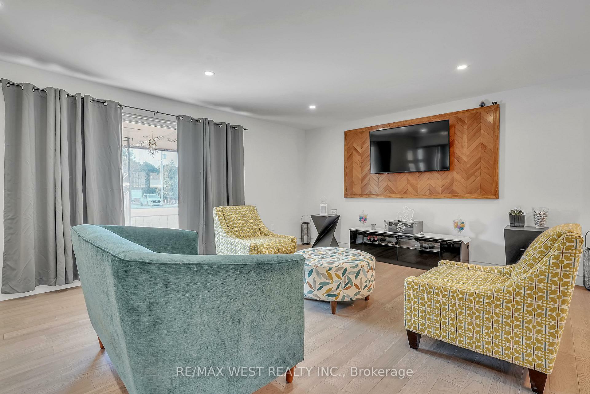 Property Photo: 6098 Vasey Road ON L0L 1P0
