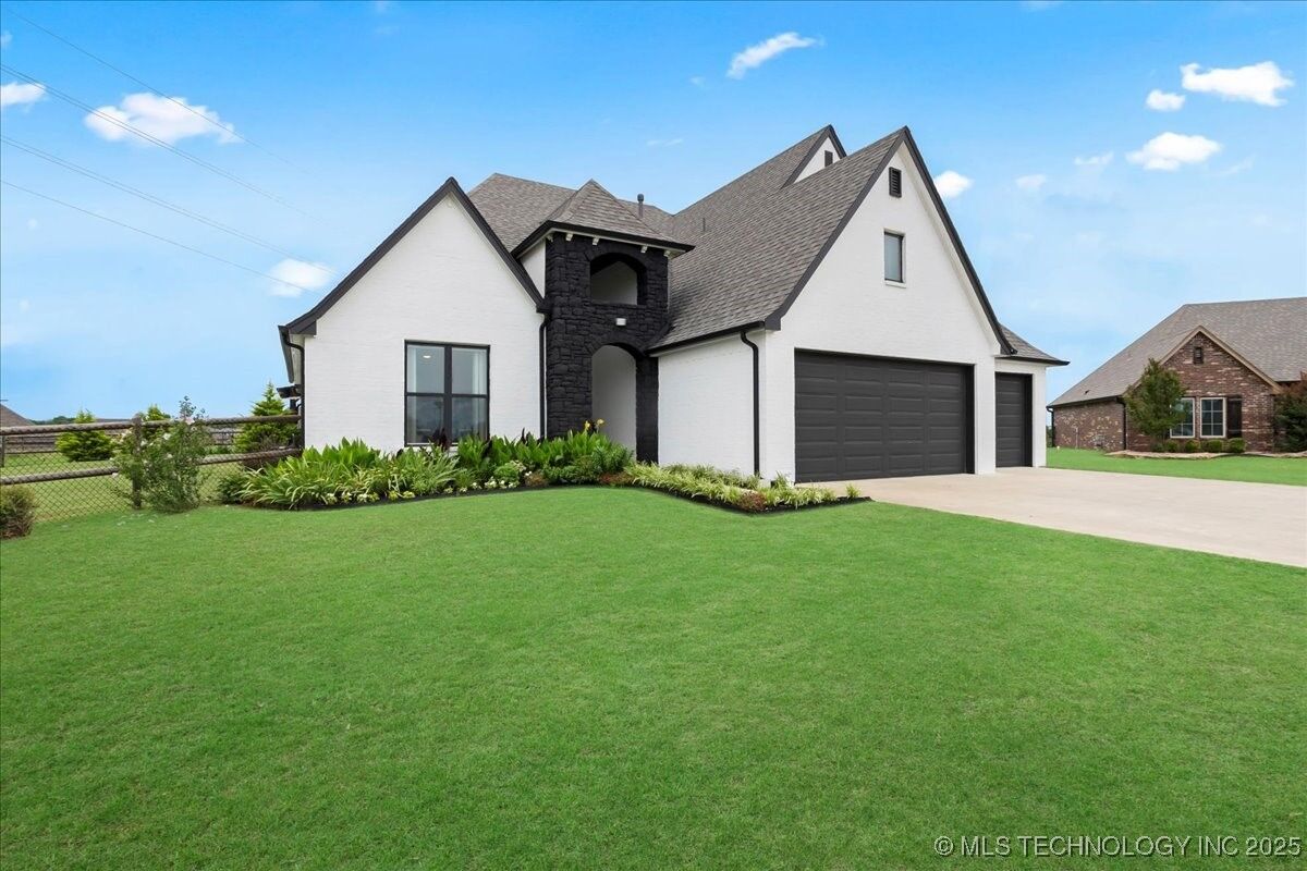 Property Photo:  7107 E 88th Street N  OK 74055 