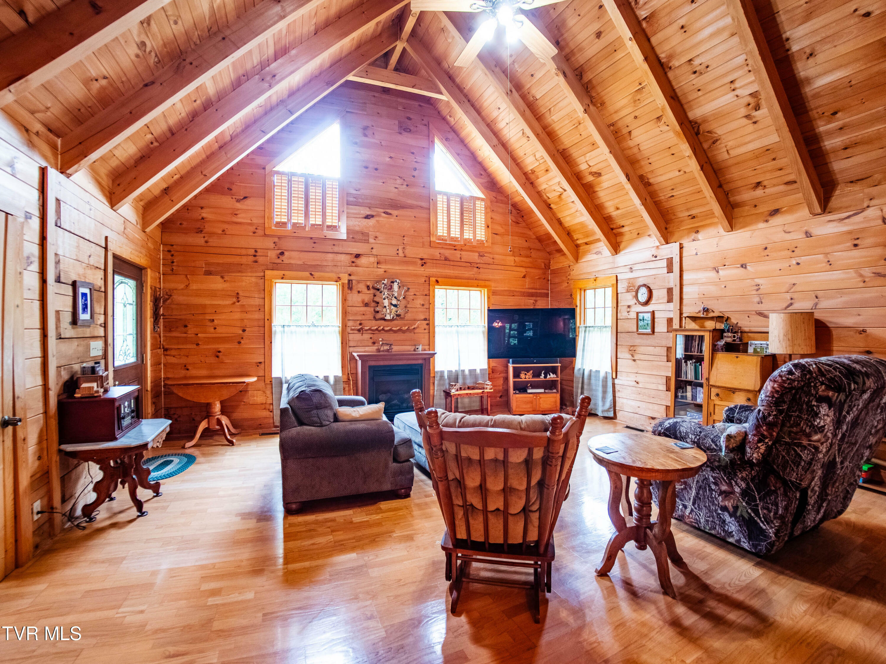 Property Photo: 677 Christian Bend Road TN 37642