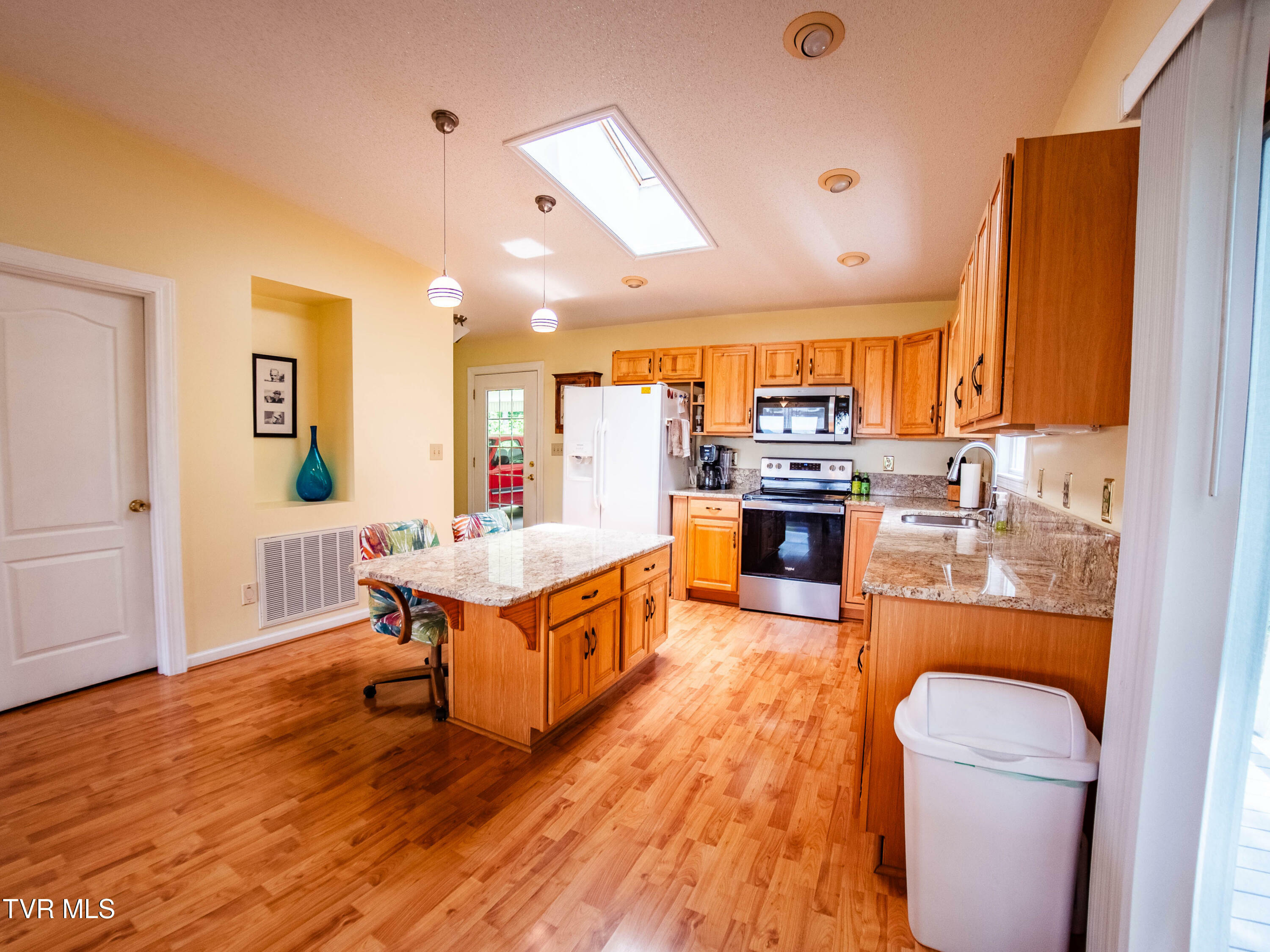 Property Photo: 679 Christian Bend Road TN 37642