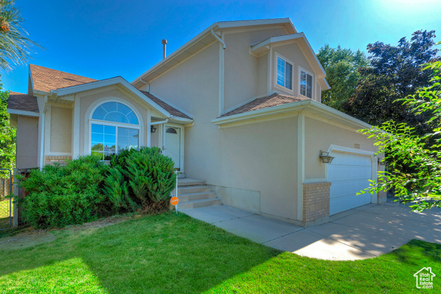 Property Photo: 11113 S 1330 E UT 84092