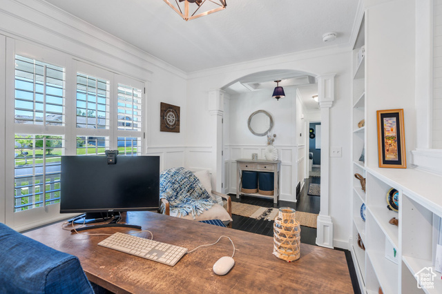 Property Photo: 914 W Red Fox Ln UT 84045