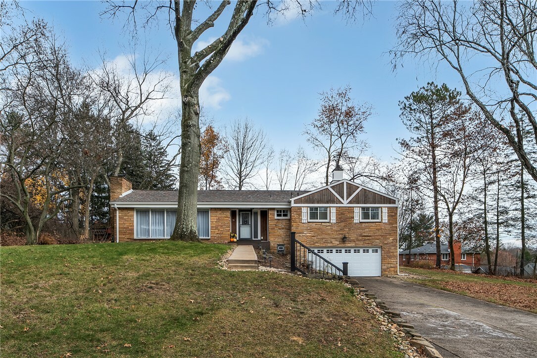 Property Photo: 91 Bowstone Rd PA 15235