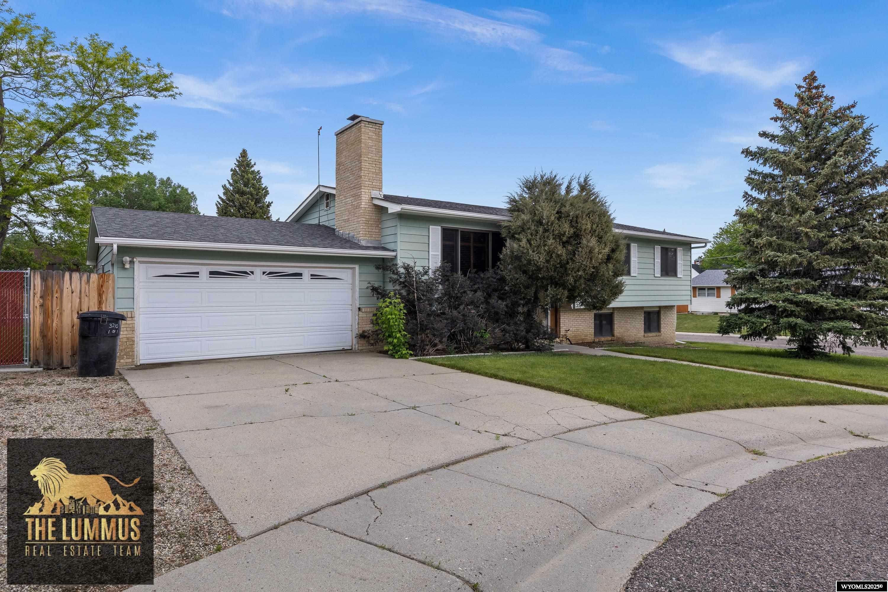 Property Photo:  3710 Arroyo Drive  WY 82604 