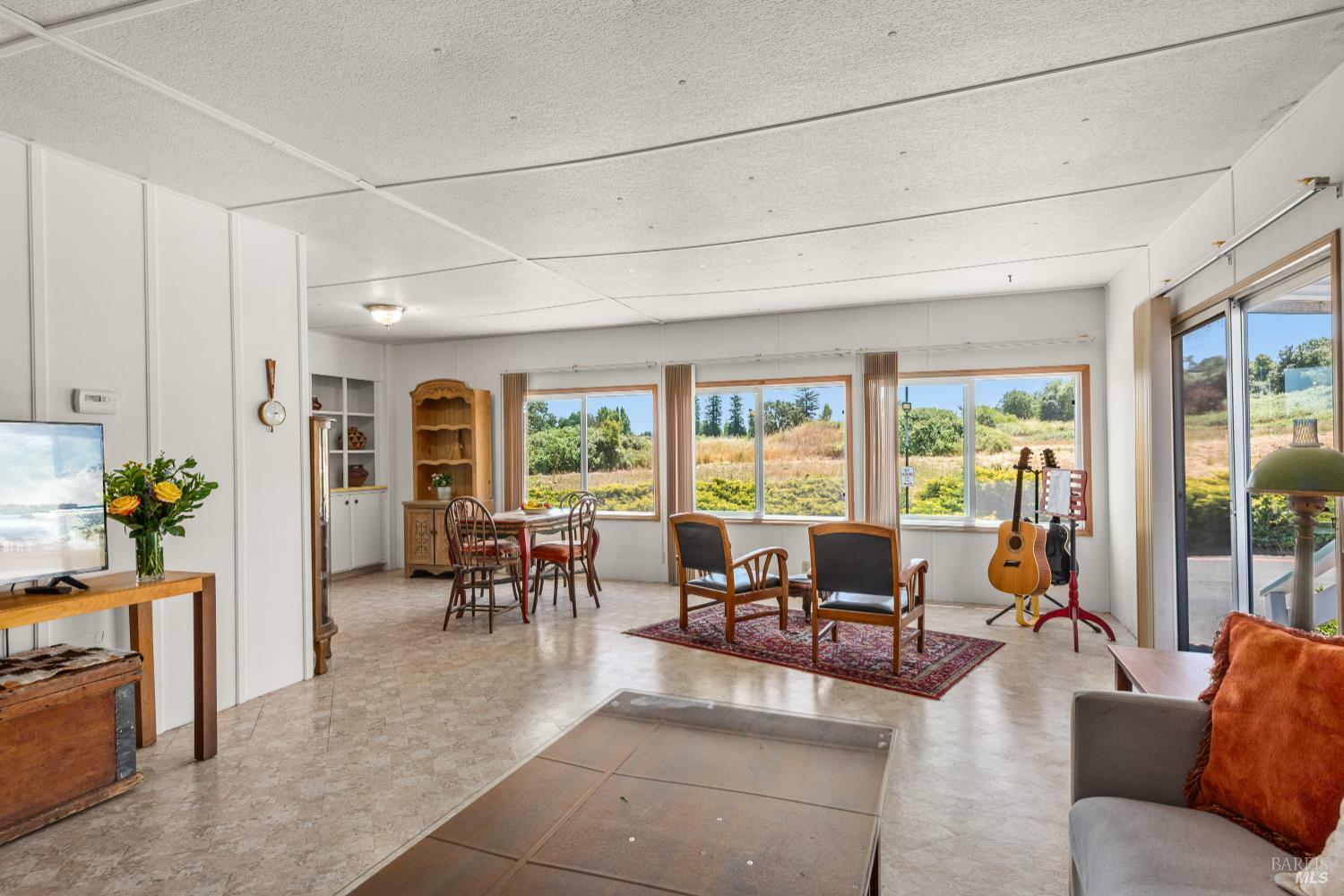 Property Photo: 6670 Redwood Avenue CA 95472