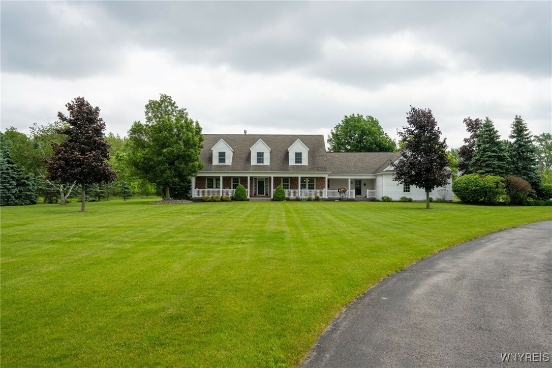 Property Photo:  5845 Kraus Road  NY 14031 