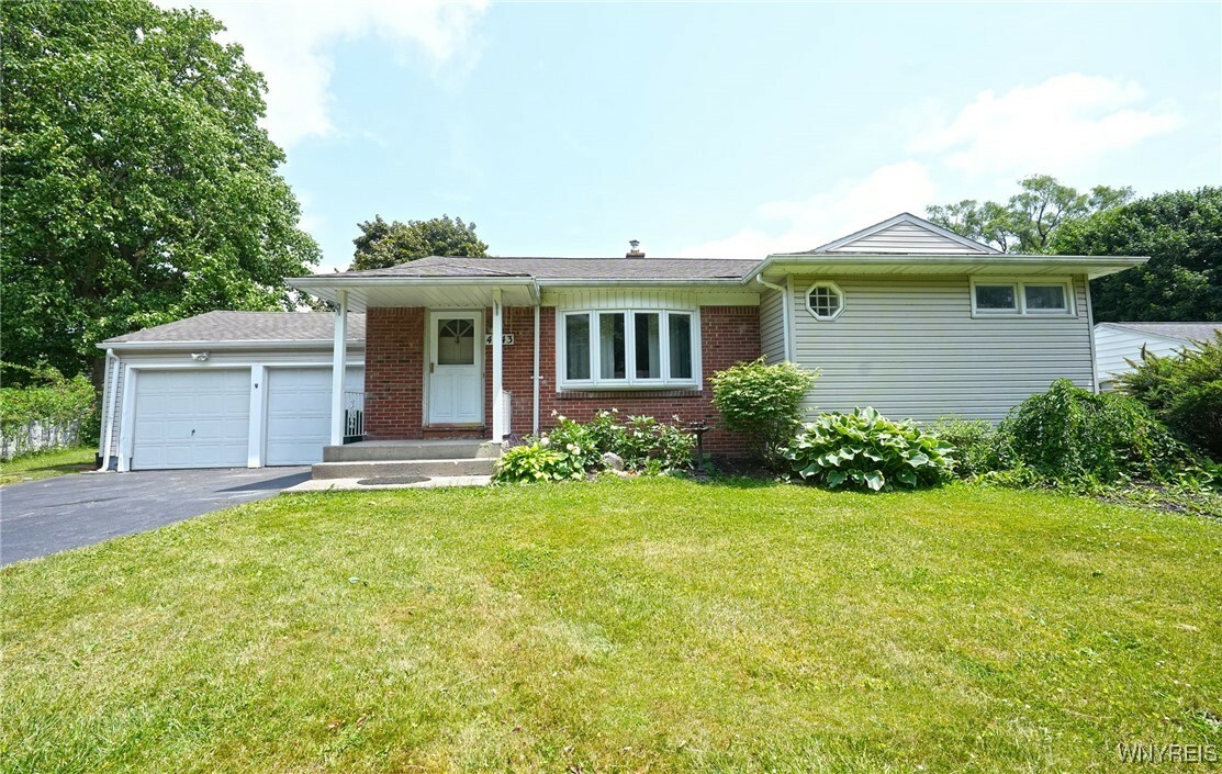 4343 Cameron Drive  Buffalo NY 14221 photo