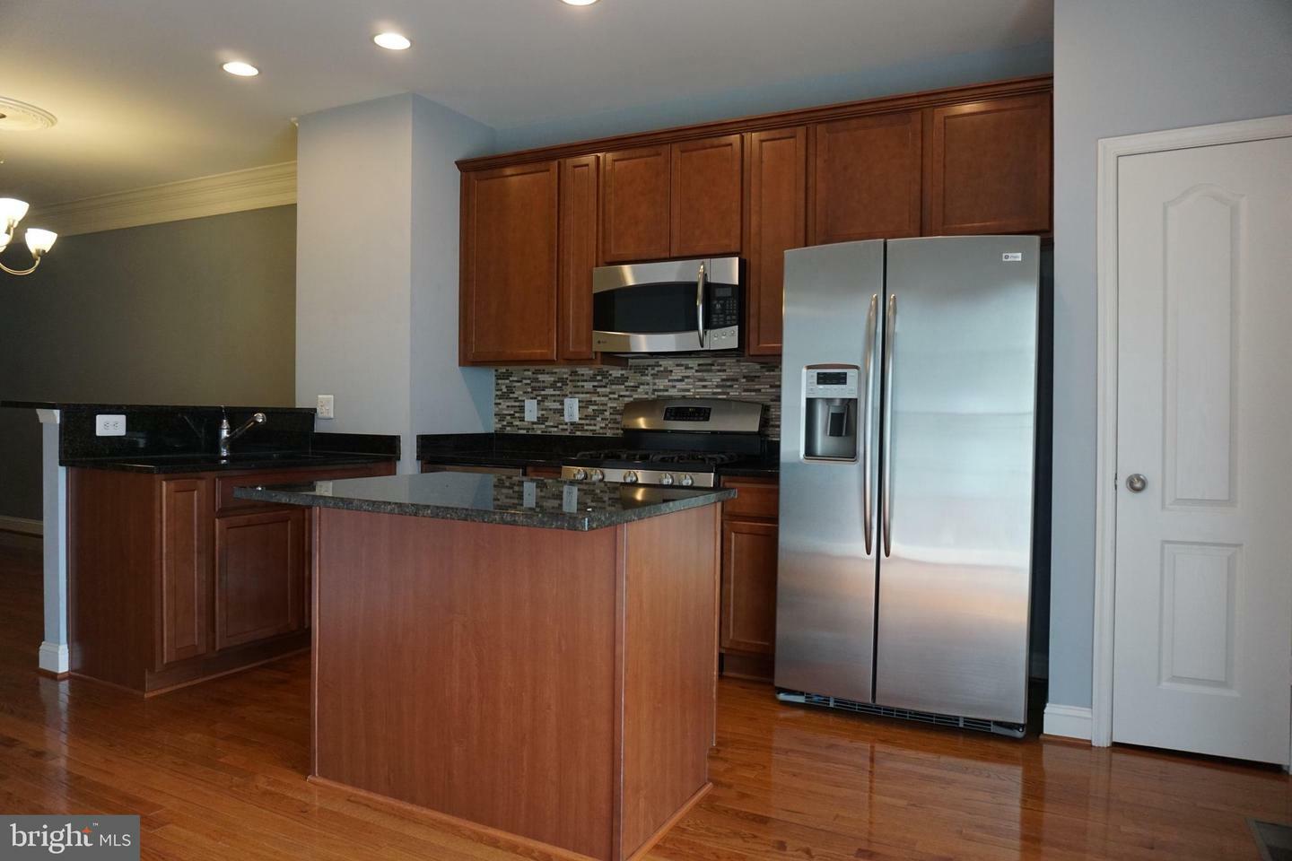 4306 Potomac Highlands Circle  Triangle VA 22172 photo