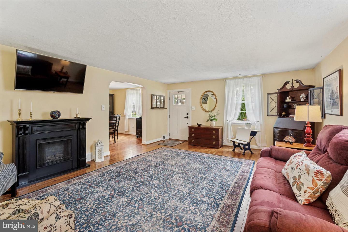 Property Photo: 2530 Woodleigh Road PA 19083