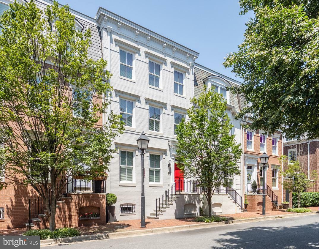 713 S Union Street  Alexandria VA 22314 photo
