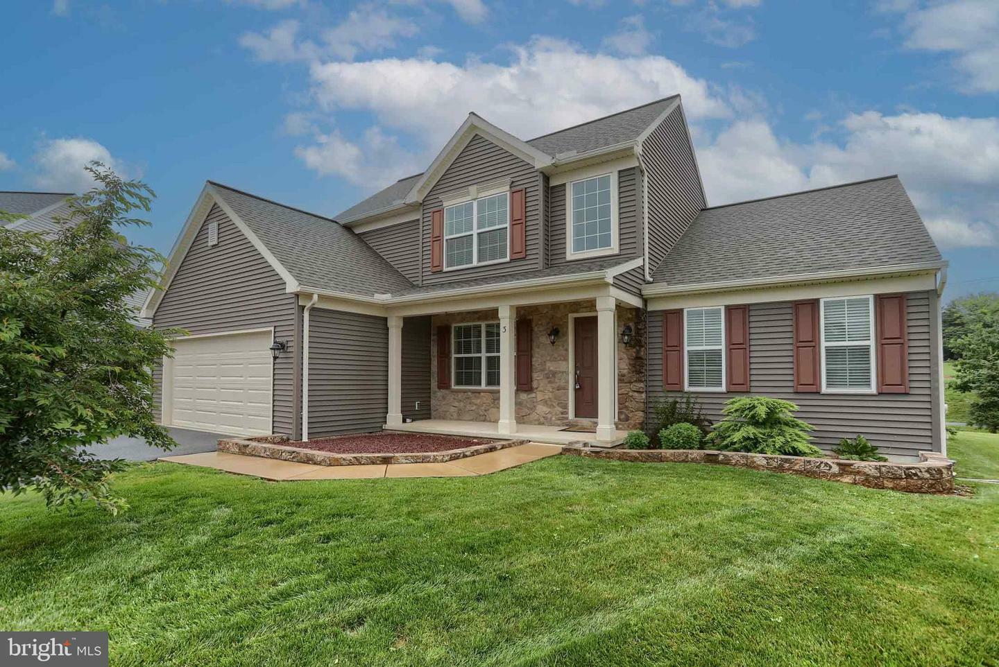 Property Photo:  3 Blue Jay  PA 17003 