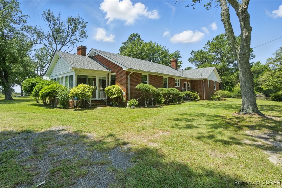 Property Photo: 576 Galewood Lane VA 23021