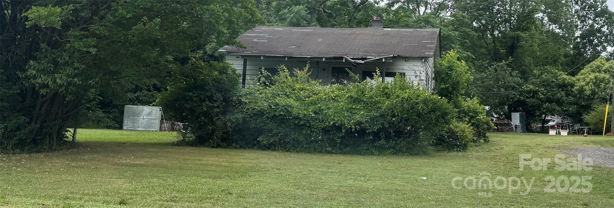 Property Photo: 9924 Horton Road NC 28278