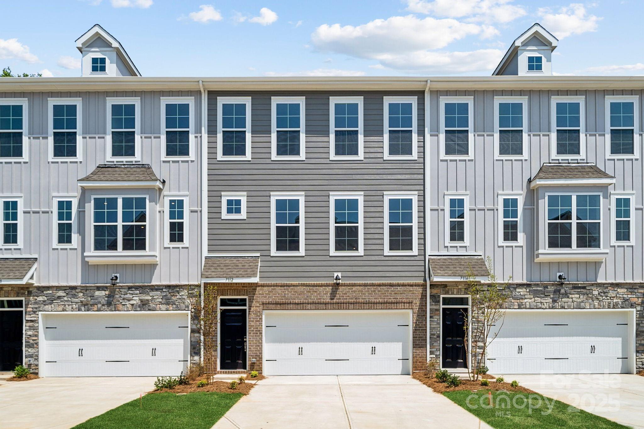 4371 Reed Creek Drive  Sherrills Ford NC 28673 photo