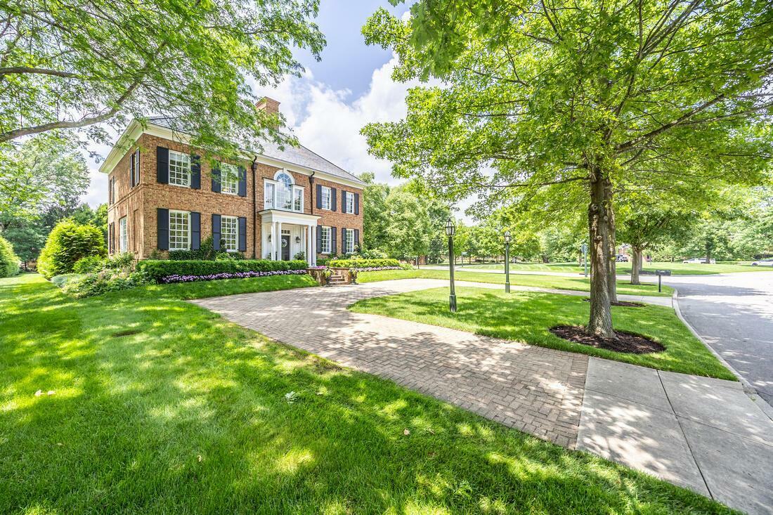 Property Photo: 4791 Yantis Drive OH 43054