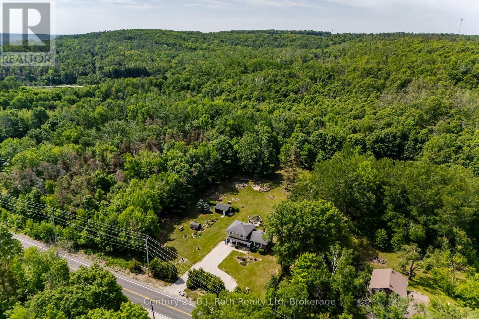 Property Photo: 573 Lafontaine Road East ON L9M 0S3