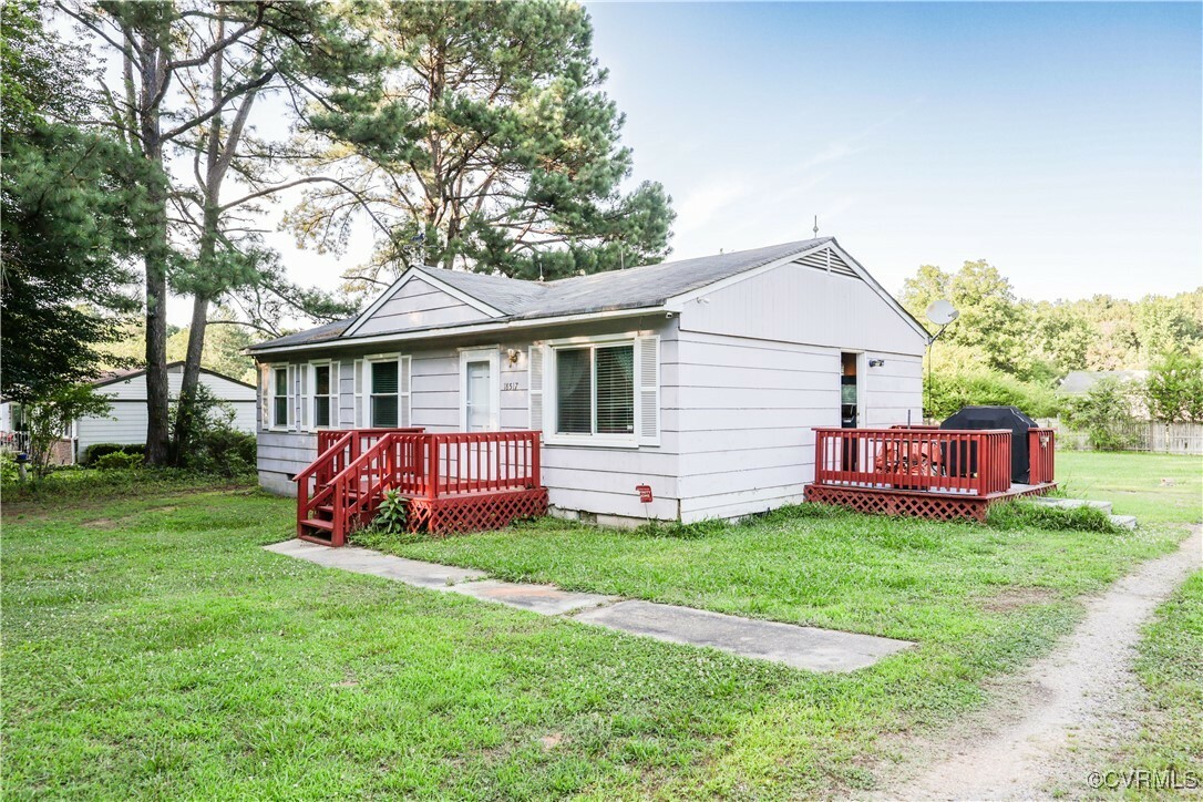 Property Photo:  18517 Depot Road  VA 23872 