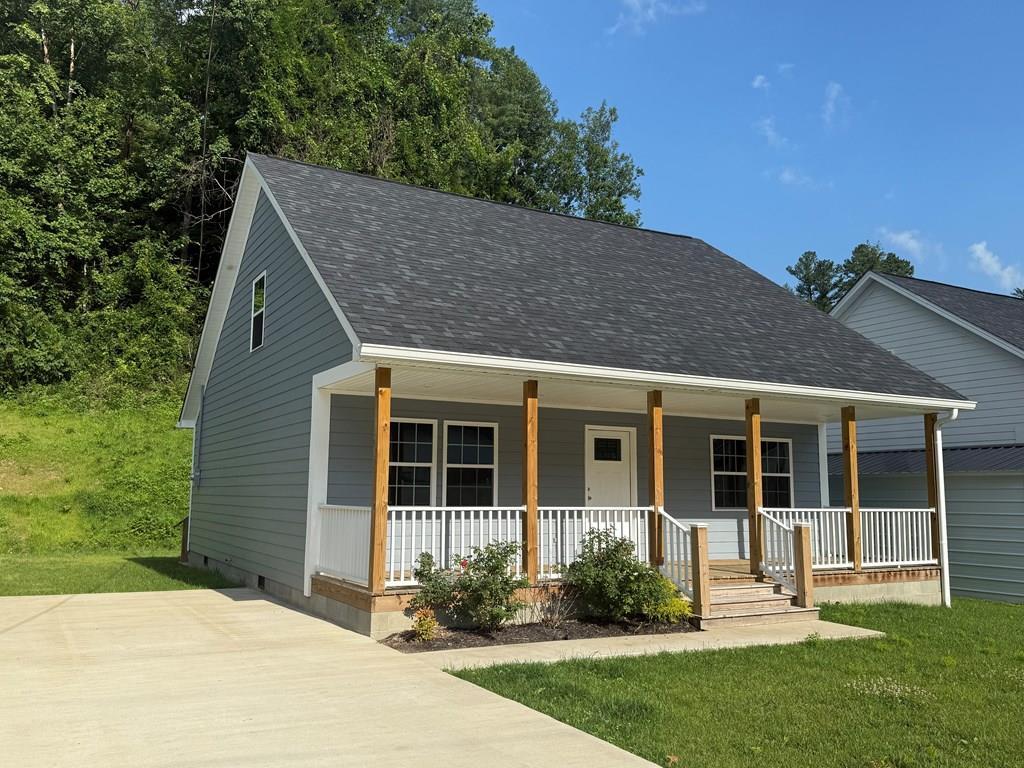Property Photo: 33 Wetzel Drive KY 41240