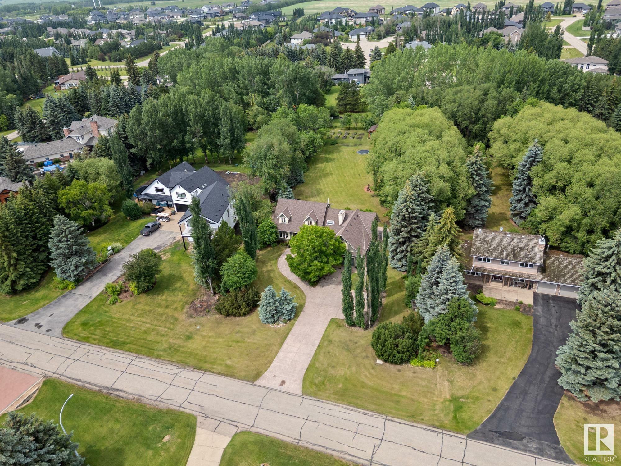 Property Photo: 54418 Rge Road 251 24 AB T8T 0C7