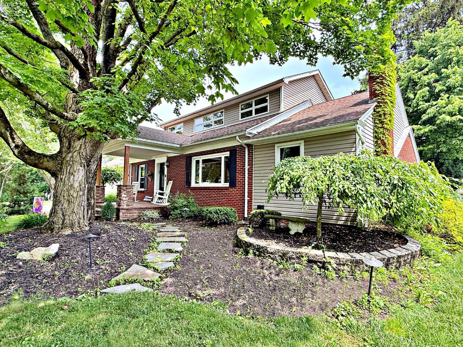 Property Photo: 20 Southview OH 44883