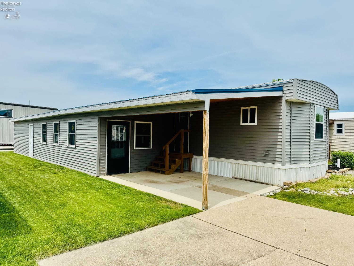 Property Photo: 220 Rathbun Drive OH 43440