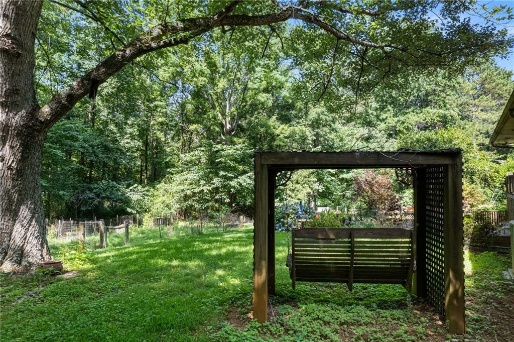 Property Photo: 734 Harmony School Road GA 30143