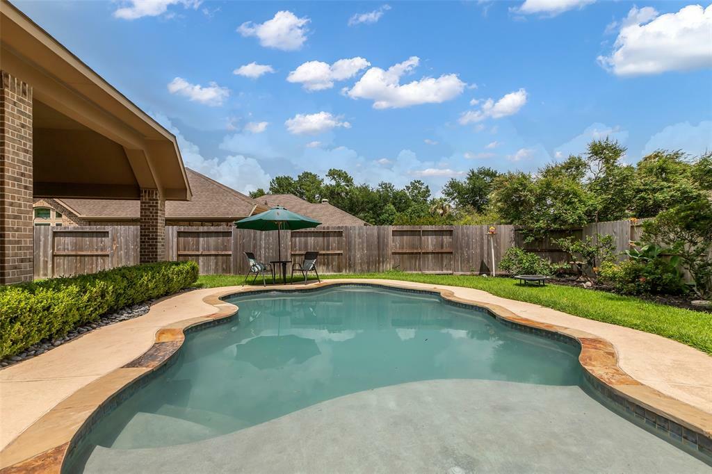 Property Photo: 2206 Chelsea Creek Lane TX 77386