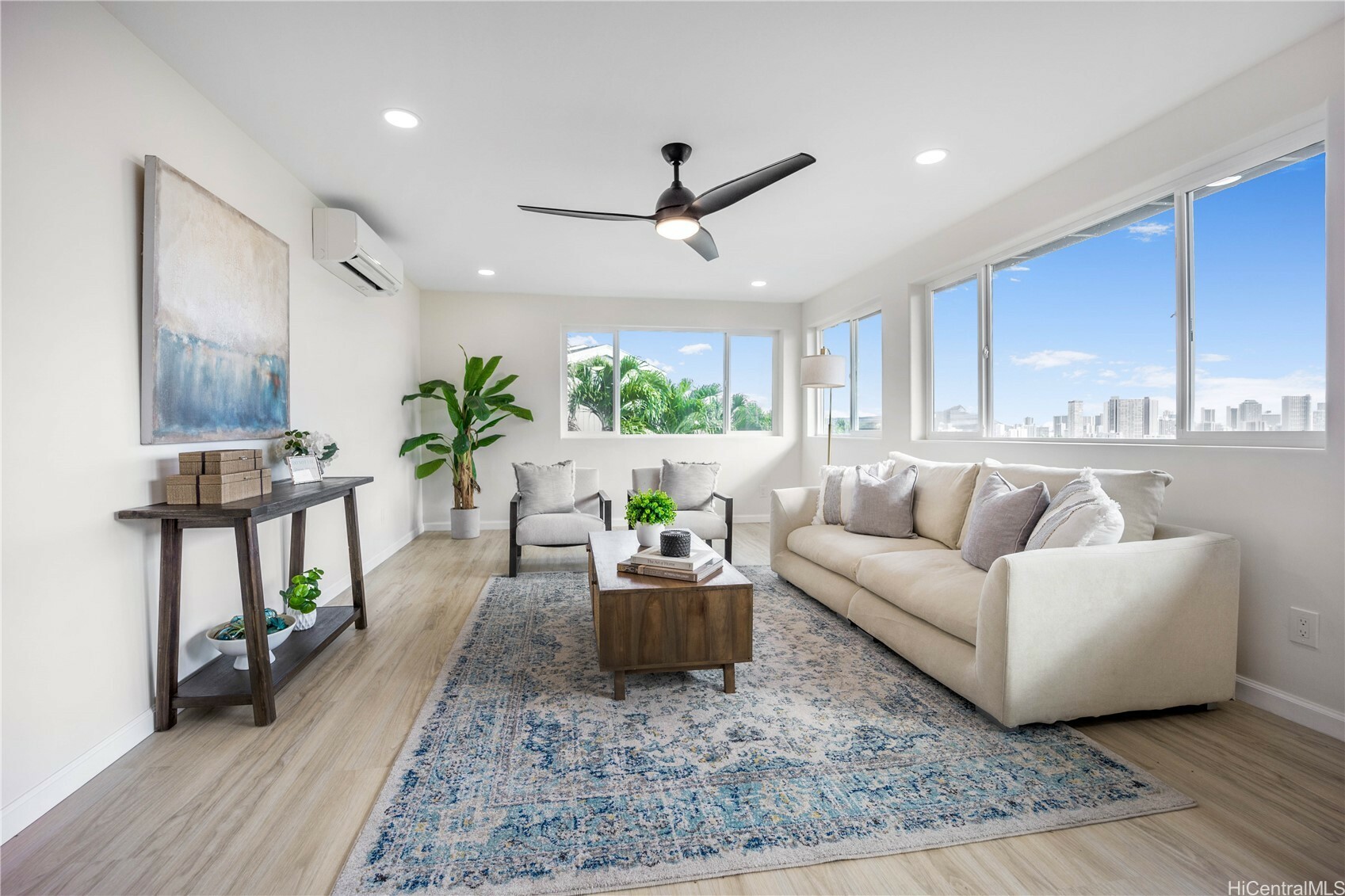 1849 Vancouver Place  Honolulu HI 96822 photo