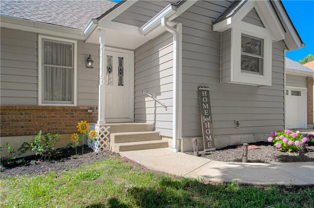 Property Photo: 24035 W 57th Street KS 66226