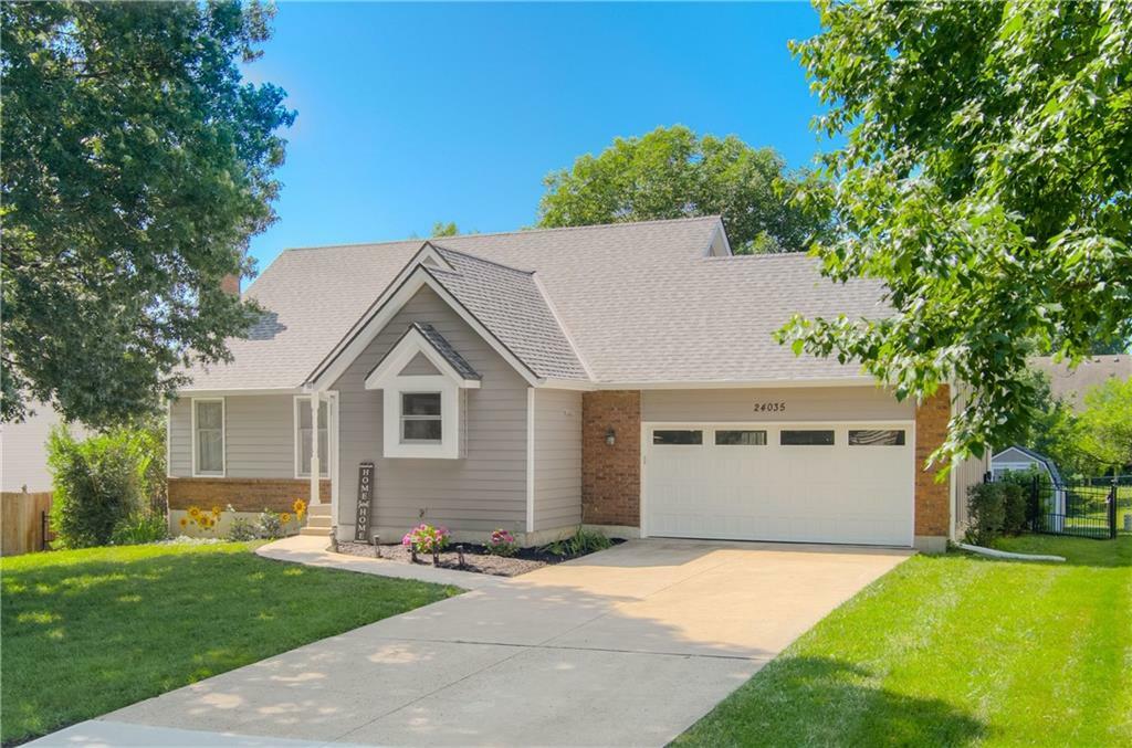 Property Photo:  24035 W 57th Street  KS 66226 