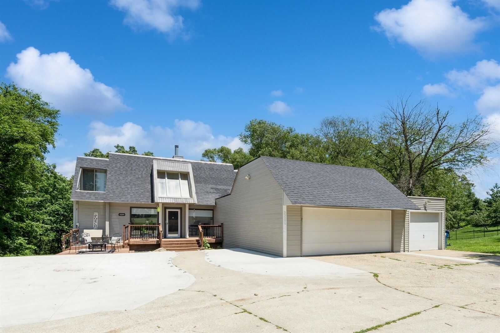 Property Photo:  33295 335th Street  IA 50263 