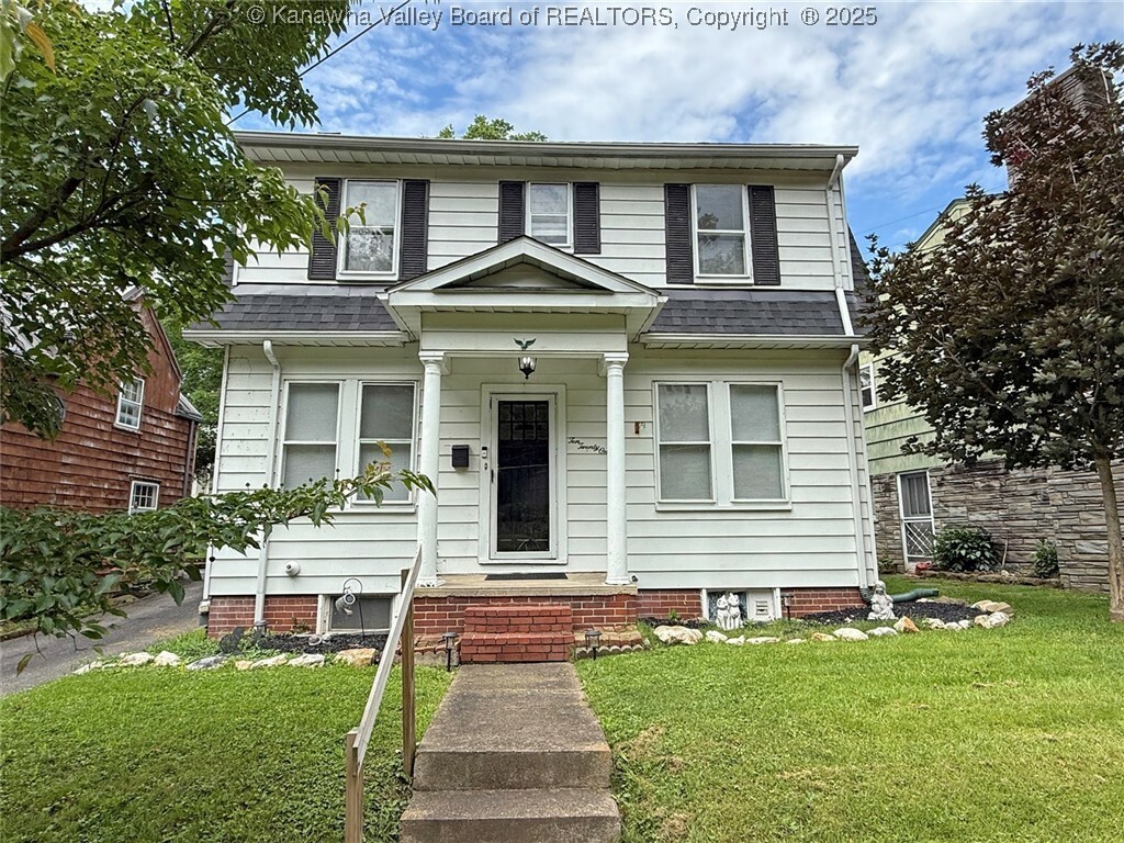 1021 Cleveland Avenue  Charleston WV 25302 photo